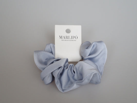 Big Scrunchie - Haargummi aus Seide "Soft Blue"